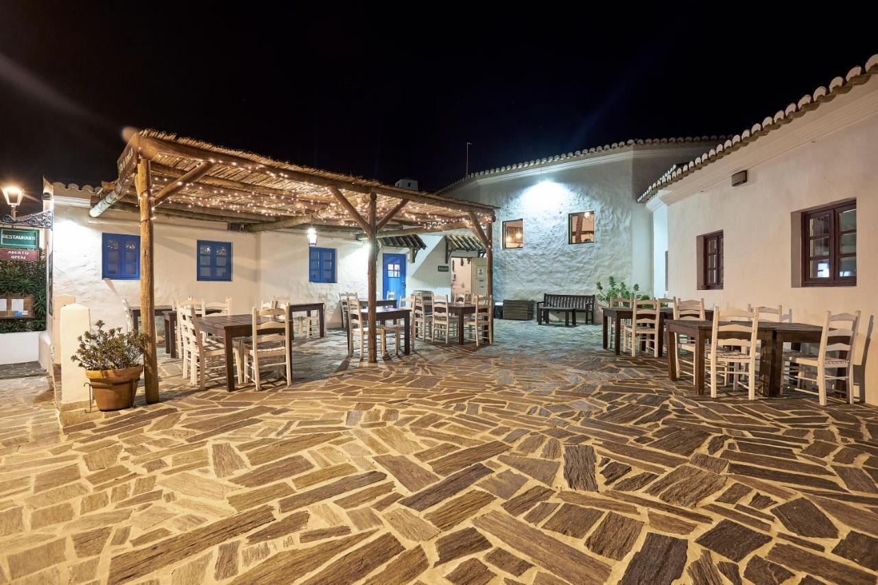 Aldeia Da Pedralva - Slow Village วีลา ดู บิสโป ภายนอก รูปภาพ
