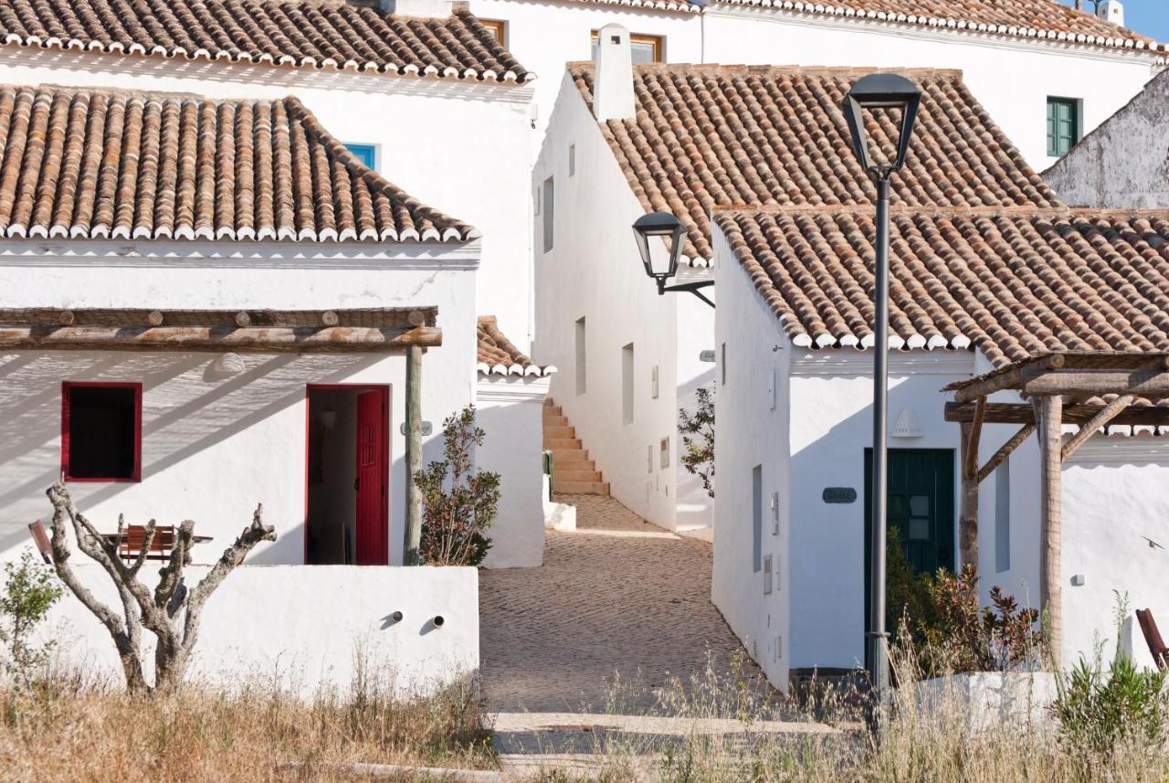 Aldeia Da Pedralva - Slow Village วีลา ดู บิสโป ภายนอก รูปภาพ